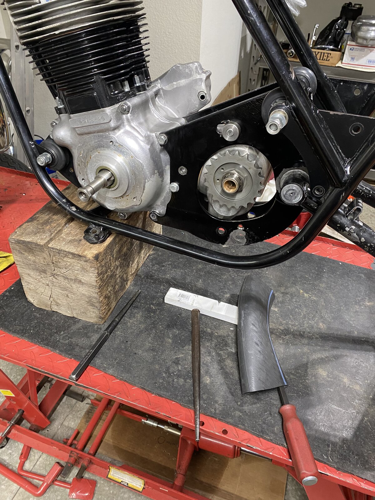 Head installed on the bench, then motor into the frame.... It can be done