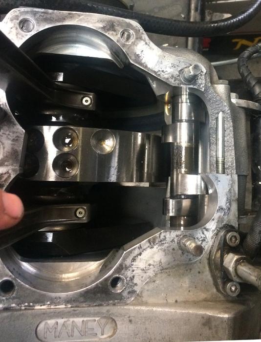 Improved head bolts