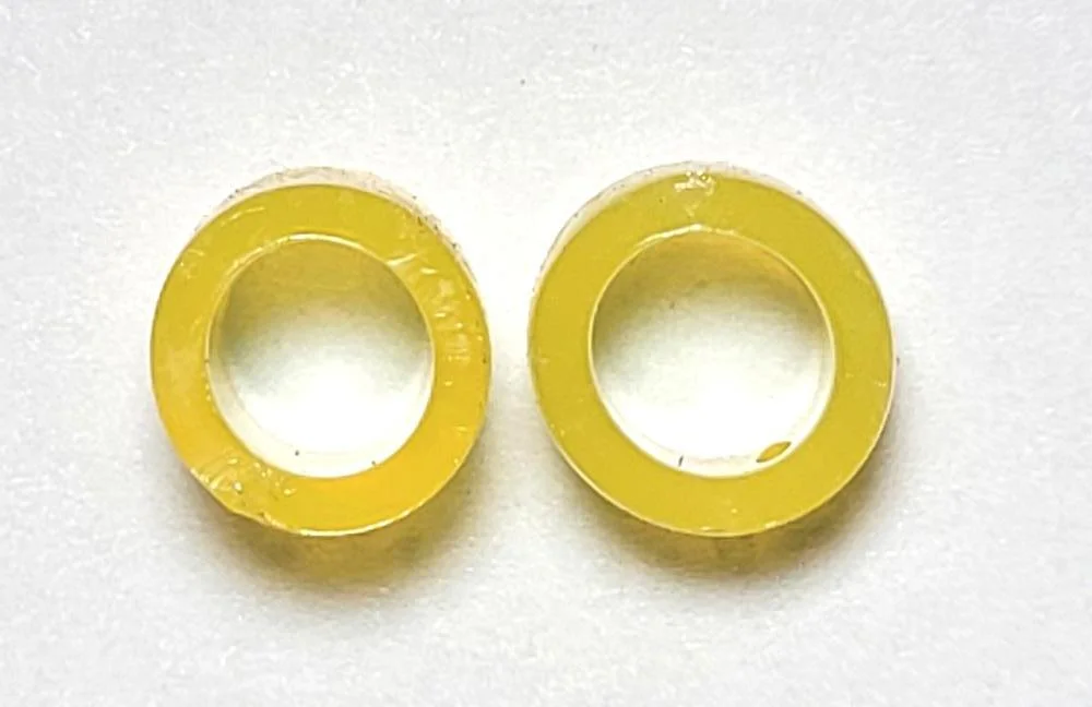 Carb flooding because of sticking float needles coated with film of