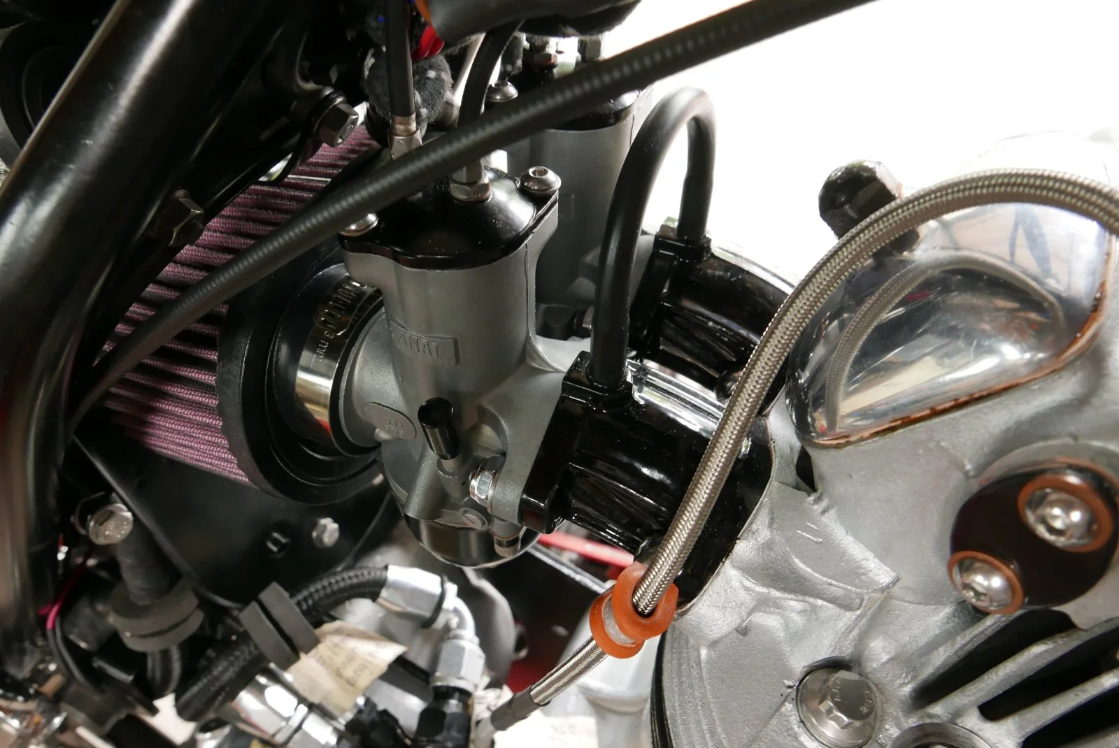 Twin Carb Airfilter (Commando too)