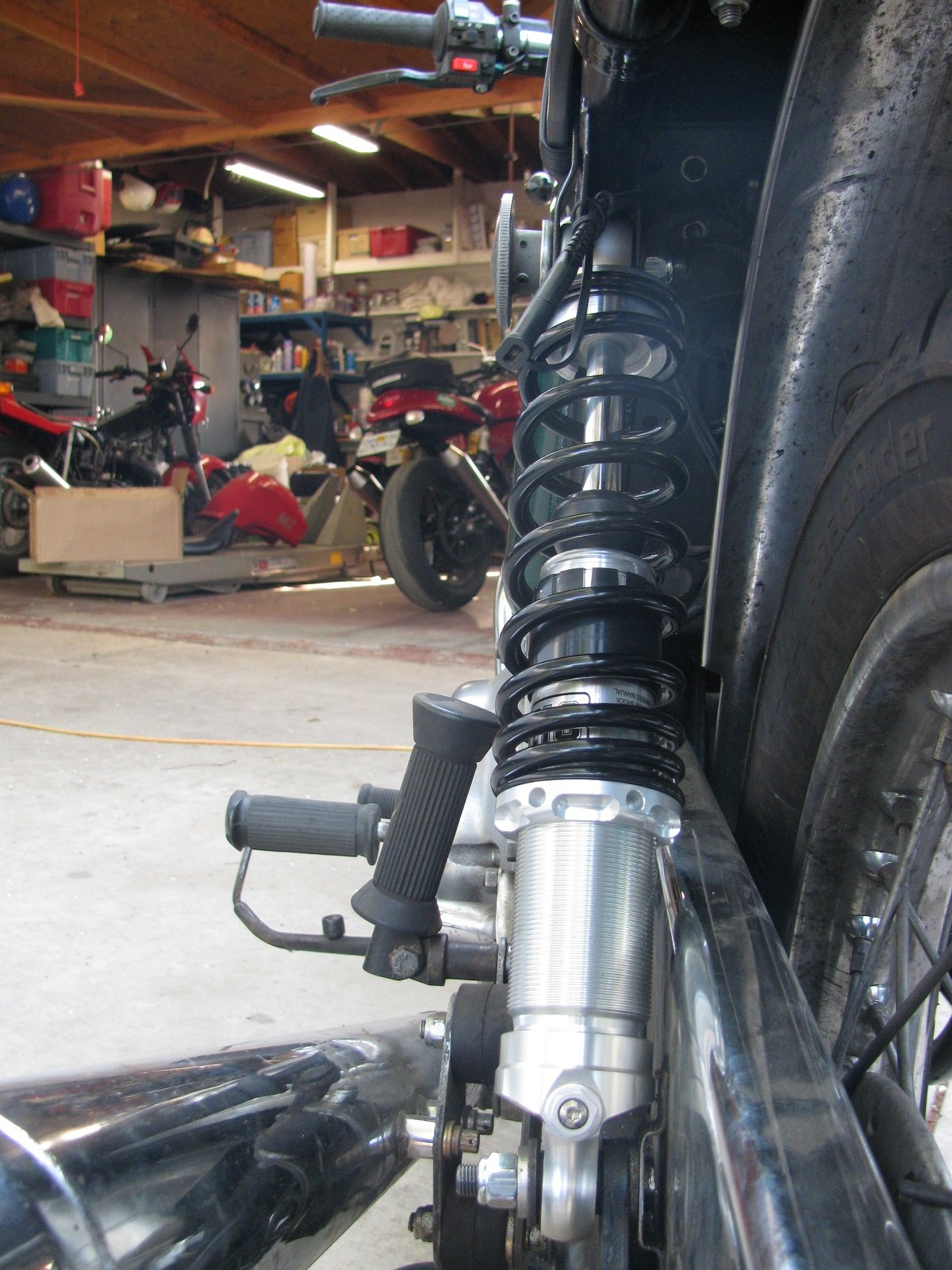 Ohlins Shocks for Commando?
