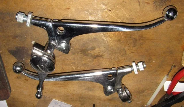 Early, 1969, Commando brake/clutch adjusters