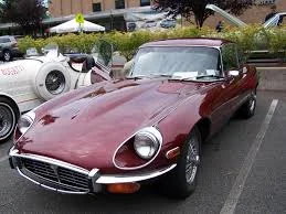 Commando compared to BMWr75 etc (2015)