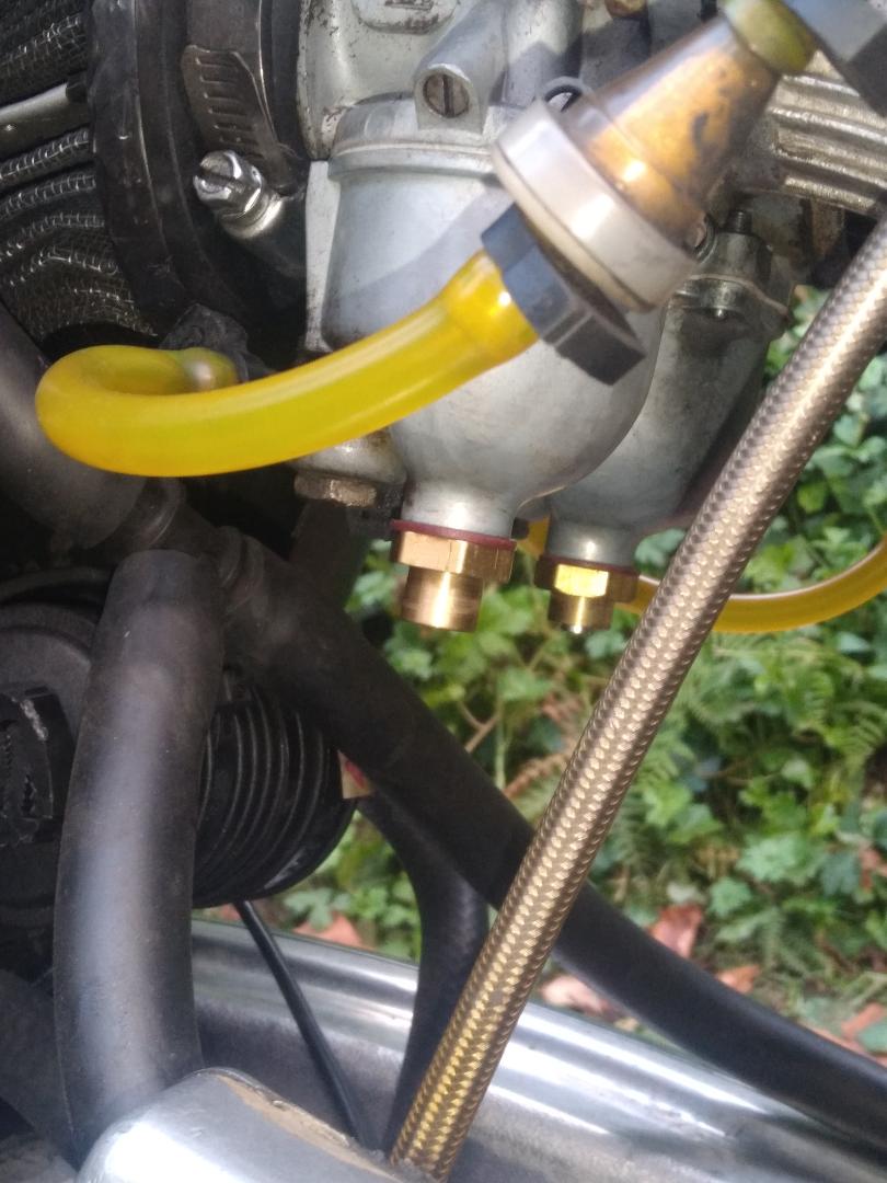 modified bowl drain plug on the bike1.jpg