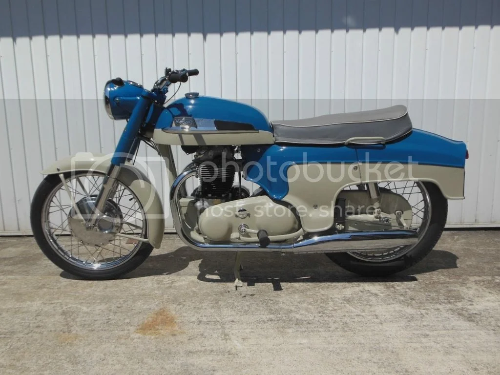 Atlantic Blue Colour for 1960 Dominator