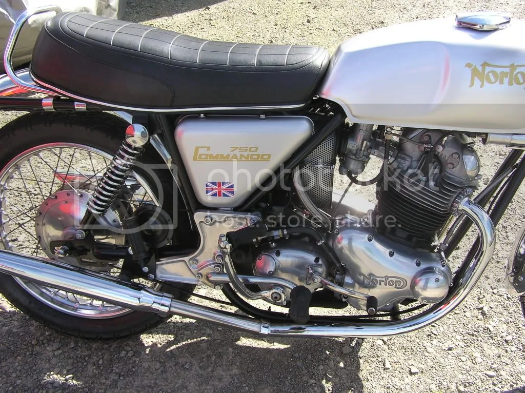 Wet sumping commando