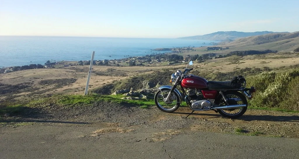 Pictures of your Norton Commandos