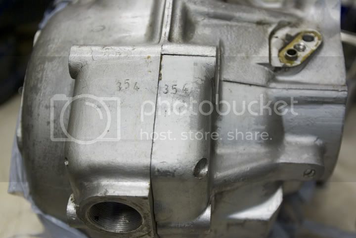 Engine cases : are the halves matched ?.