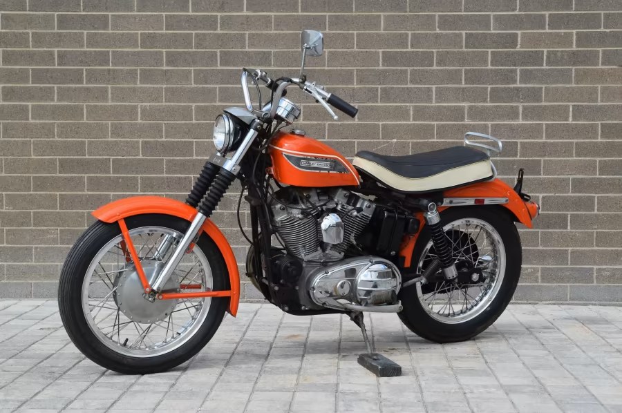 ‘New’ 1200 Bonnie raised handlebar options