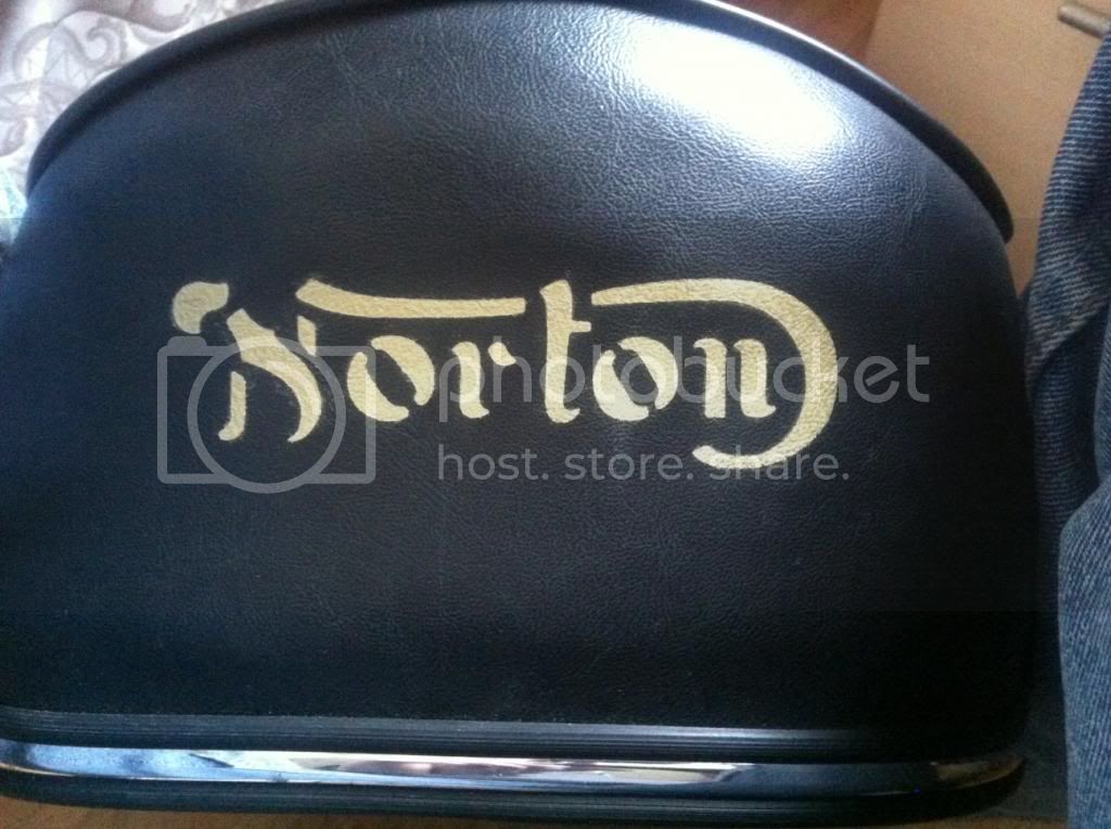 How to restore the Norton logo on the seat?