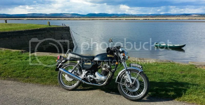 Pictures of your Norton Commandos