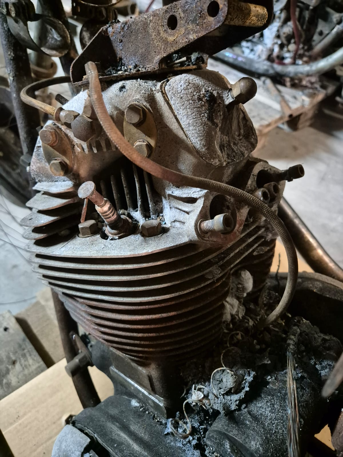 Burnt out Commando - is it toast?