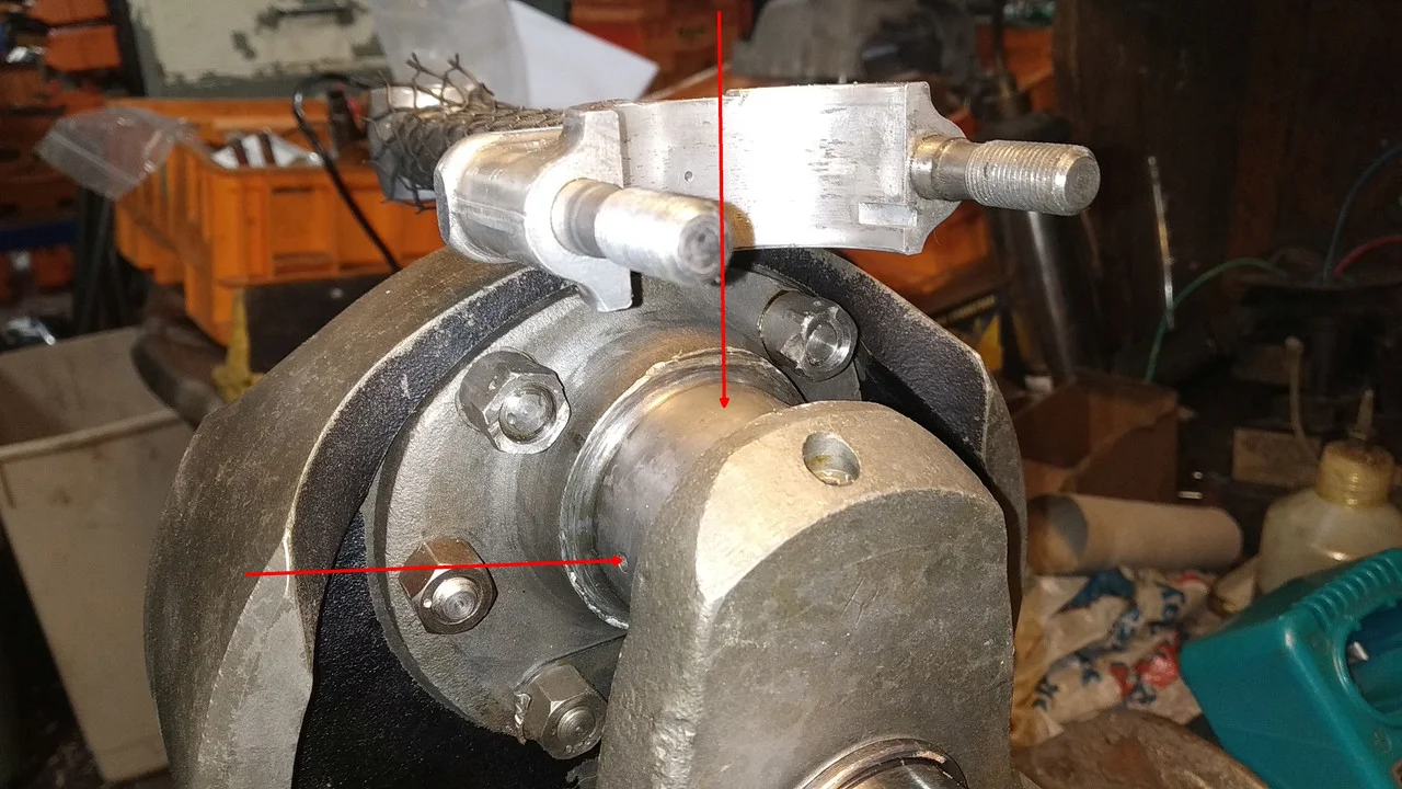 Priming crankshaft