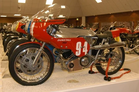 Intresting 920 racer - 290 lbs