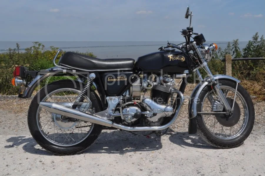 Pictures of your Norton Commandos