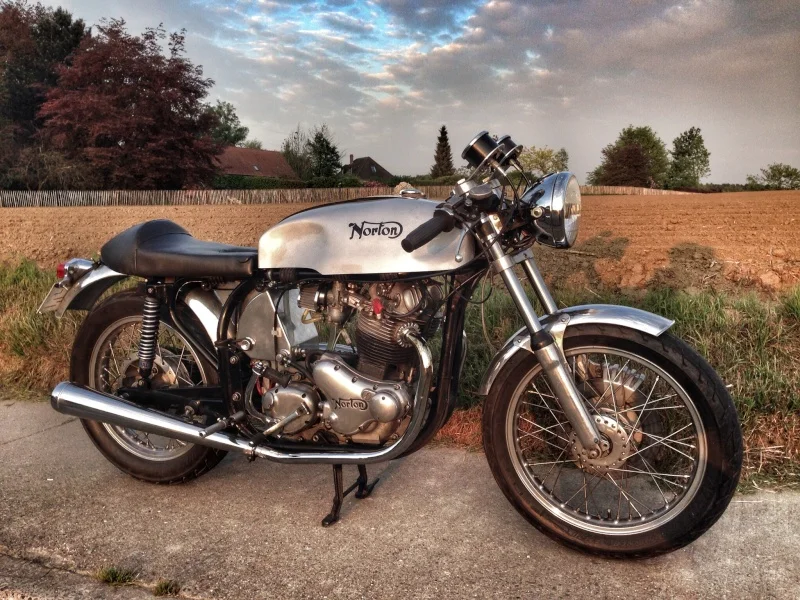 Opinions Sought: Commando 850 in Featherbed