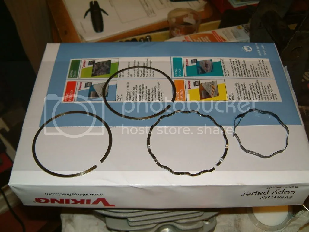 Different piston ring problem Access Norton