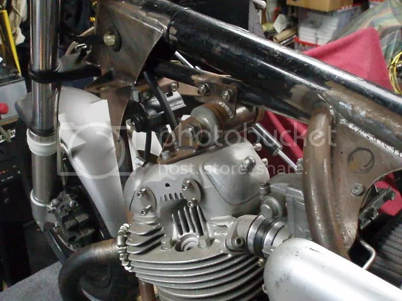 1971 Single sided swingarm fastback (2011)