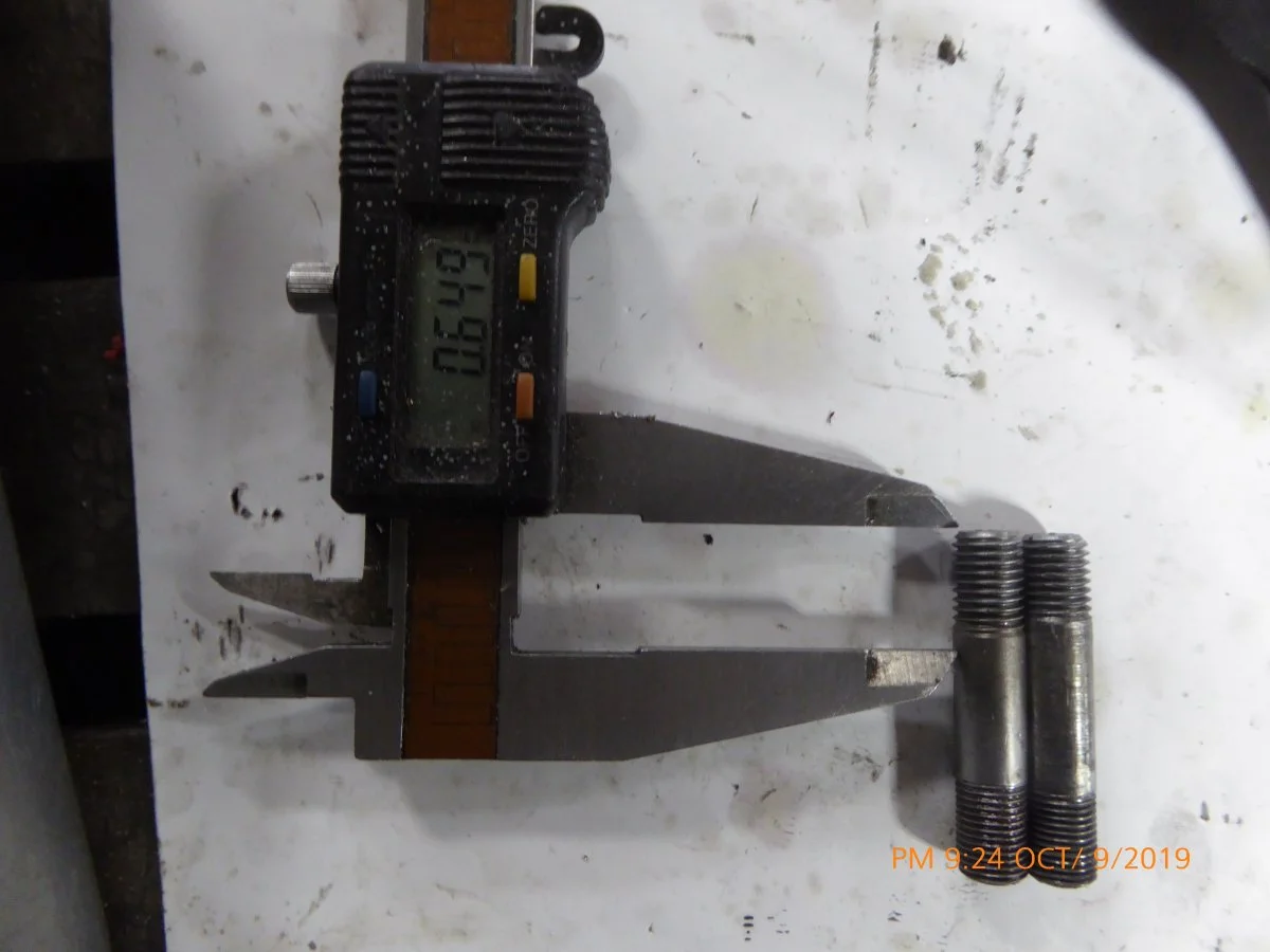 Thread inserts in the Norton head (2019)