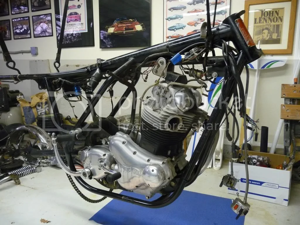 850 Barn find is running!