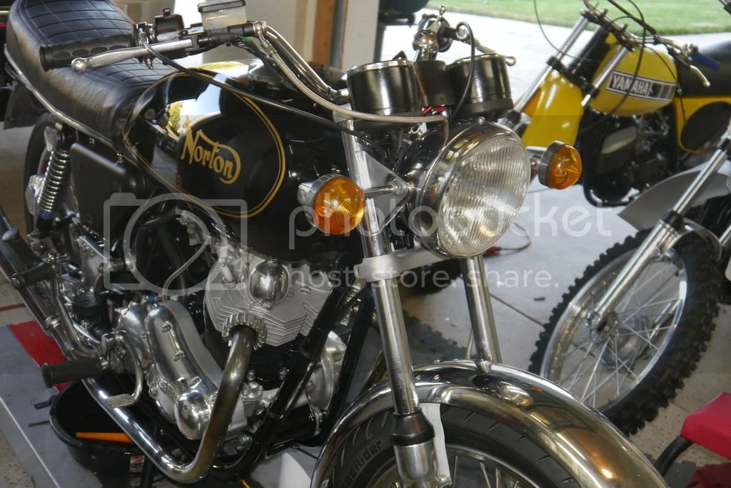 1975 Norton 850 Restore