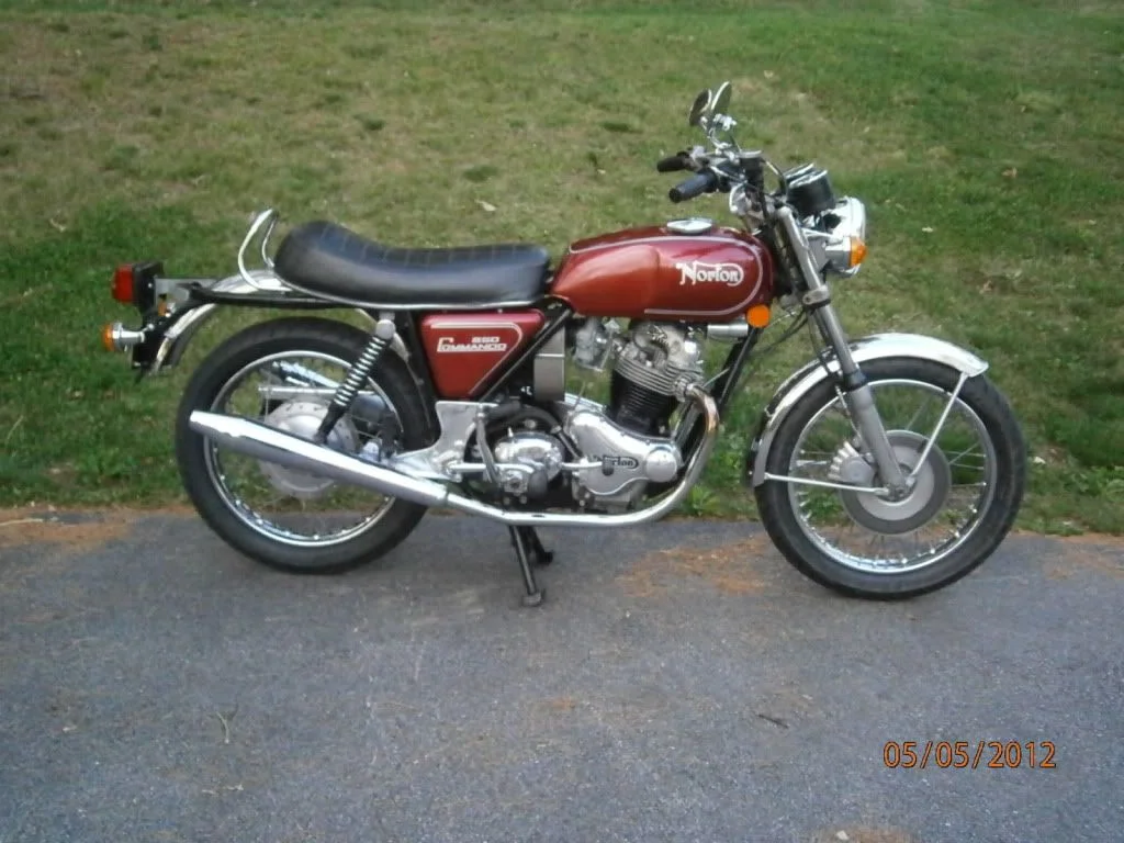 Bought today 35 year garage find HELP!