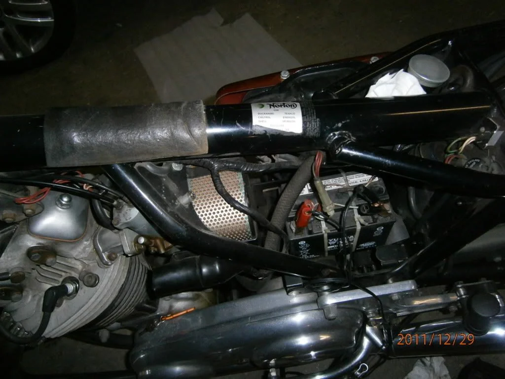 Air cleaner assembly stock '74