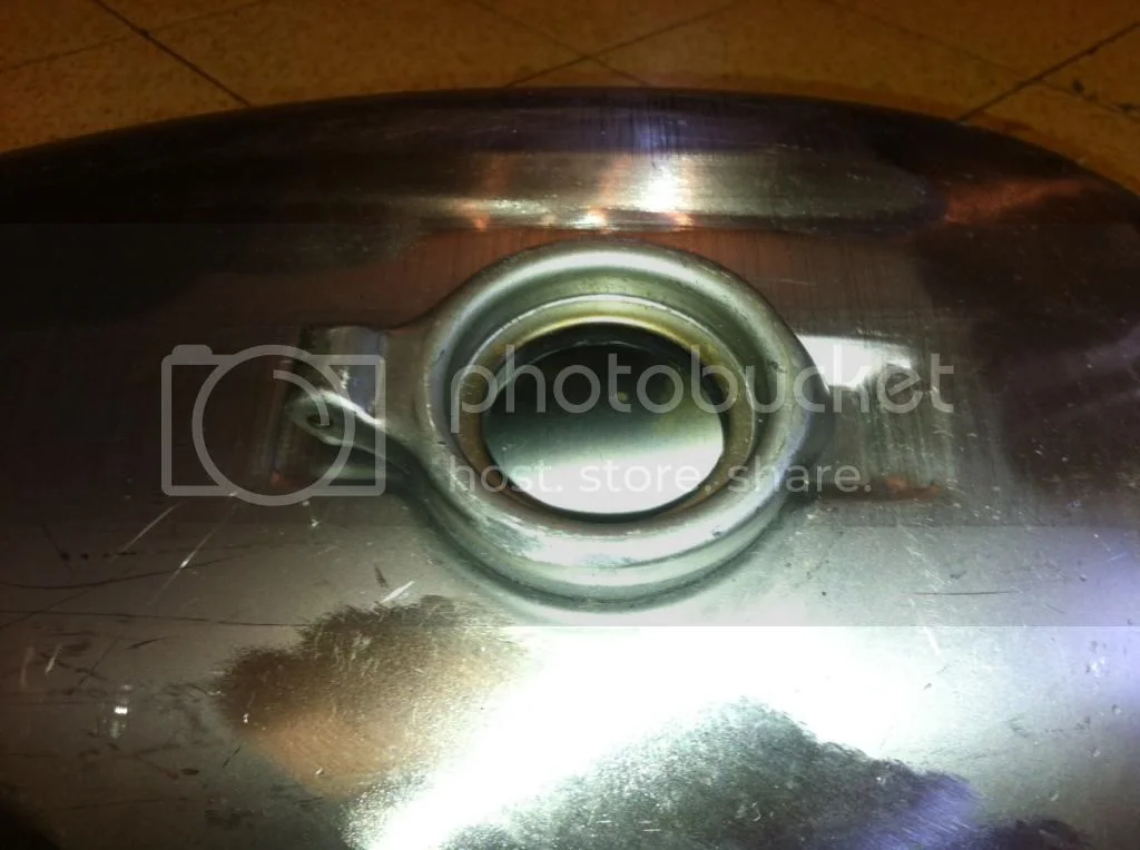 Andover Roadster Tanks