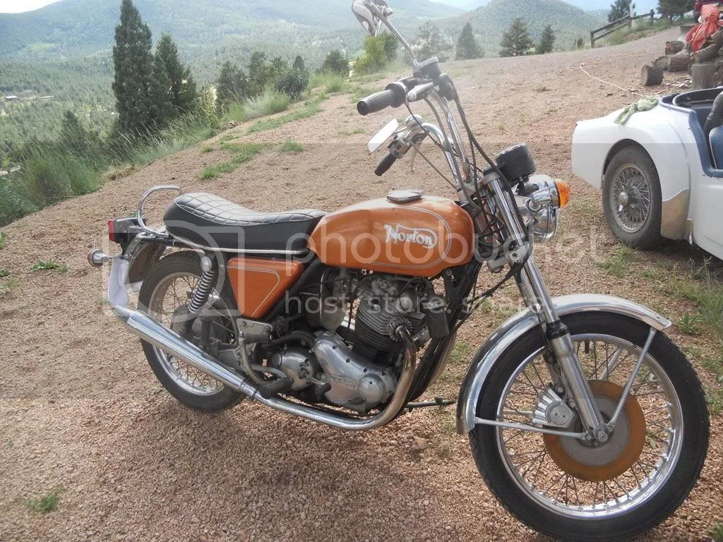 Barn find 1974 850 Commando