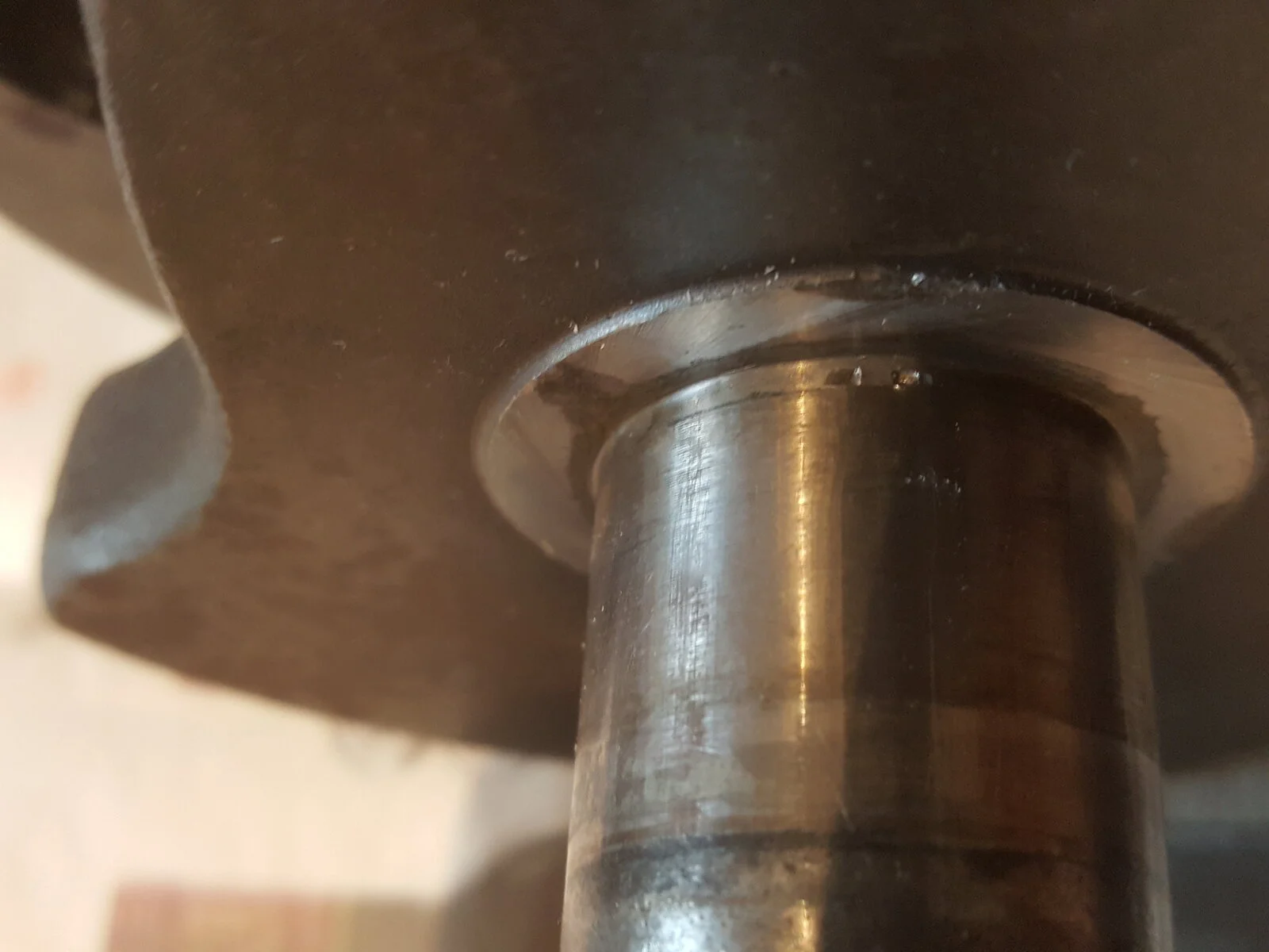 who'd like to see my crack