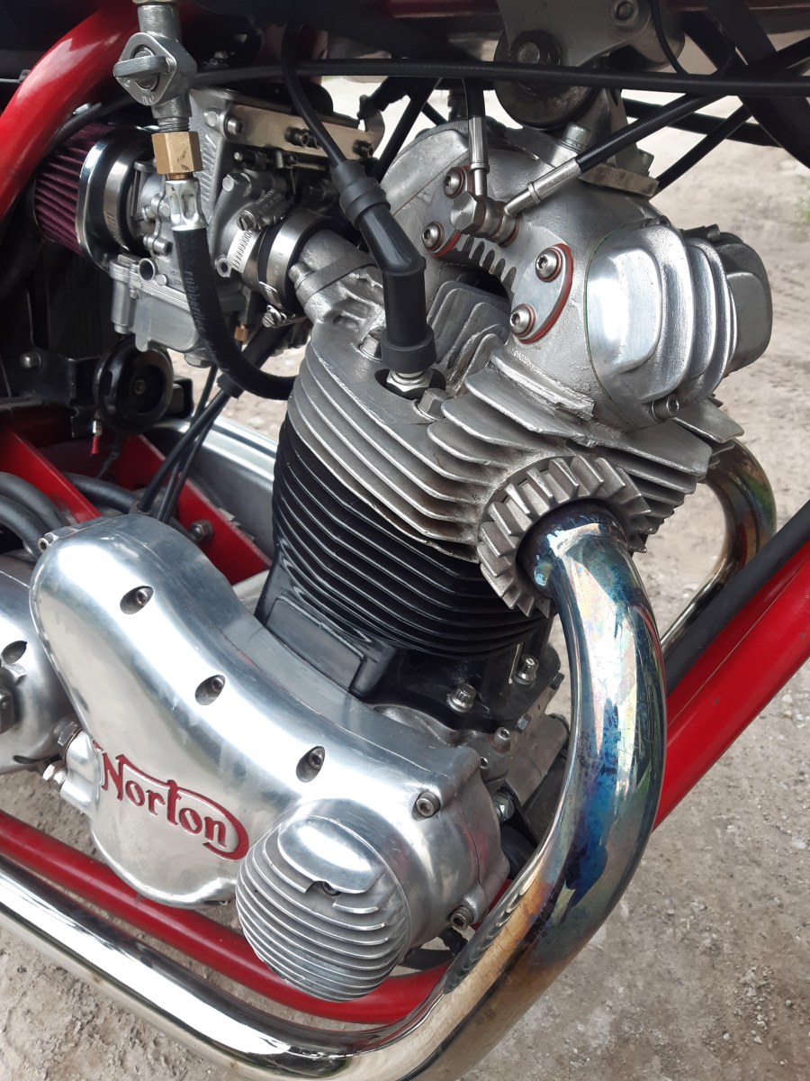 Pros and cons of different carbs? Keihin vs Mikuni vs Amals?