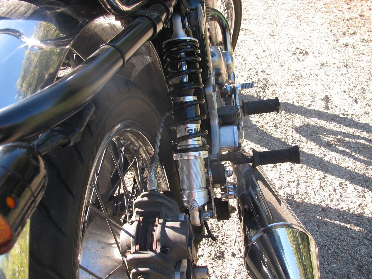 Ohlins Shocks for Commando?