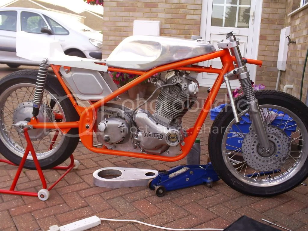 John Caffrey Vendetta (Seeley MK4) (2008)