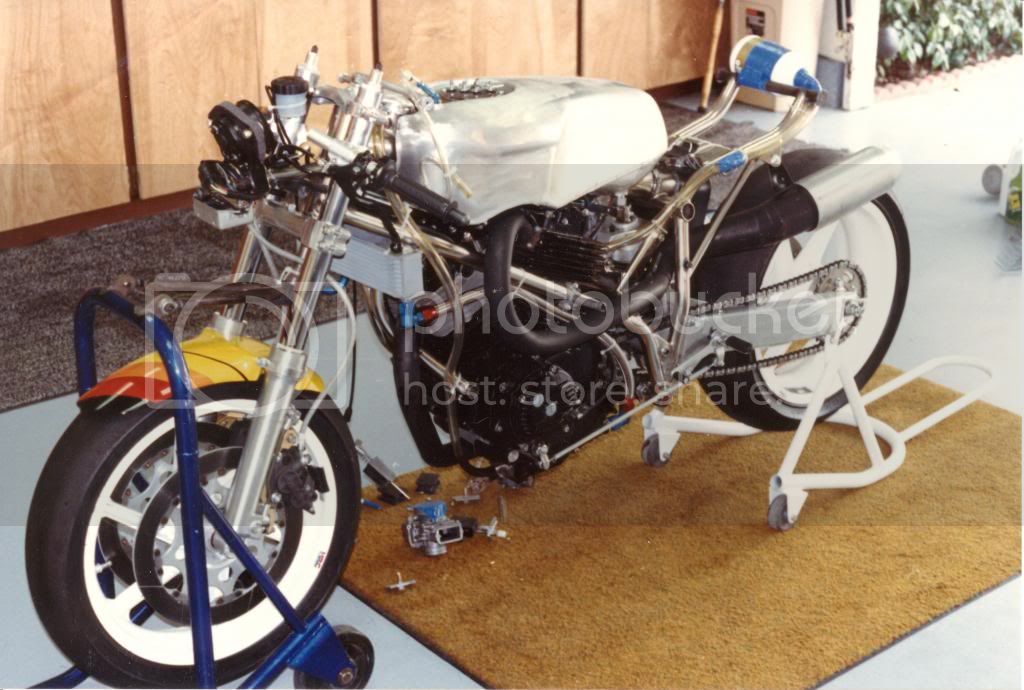 Quantal Cosworth Norton