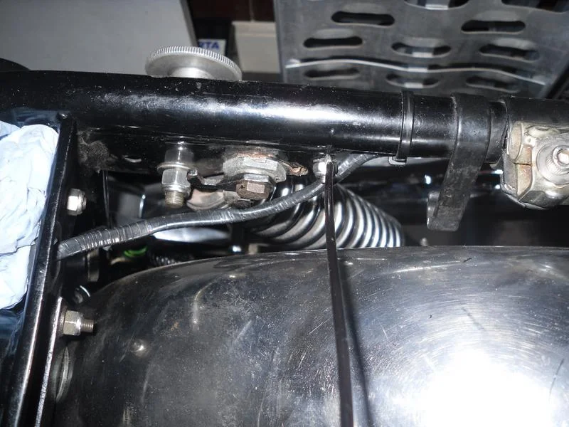 Interstate hinged seat original install