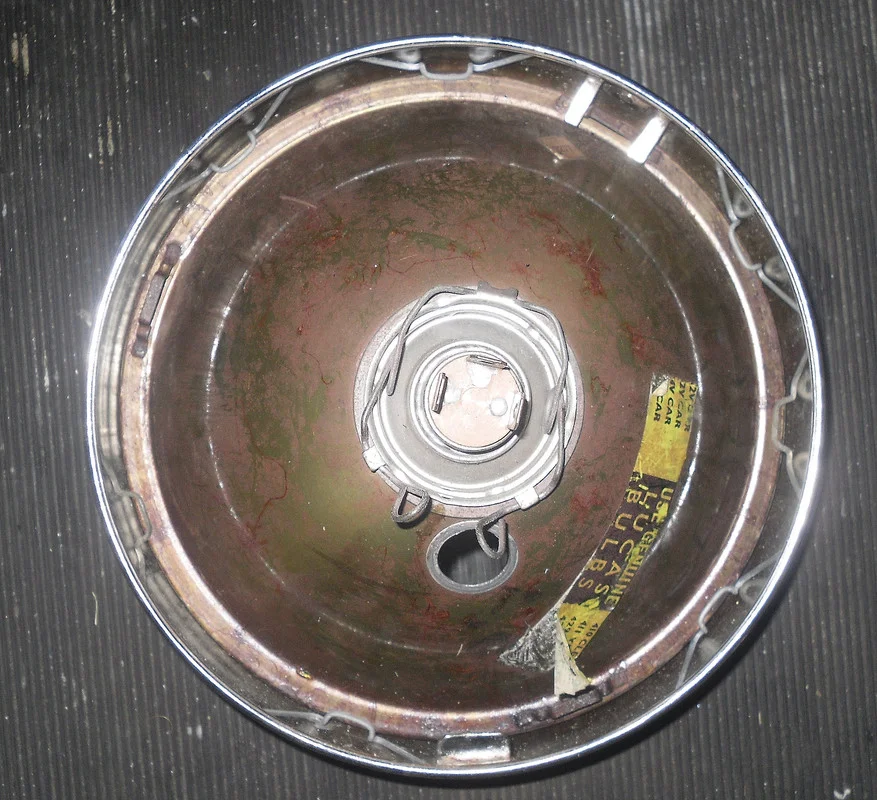 Finger On Head Lamp Bezel?