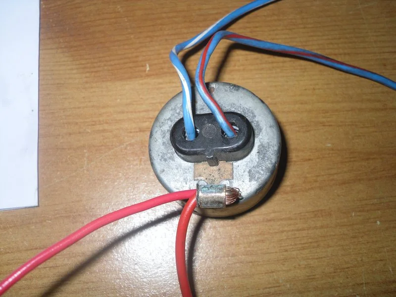 Headlight ground Access Norton