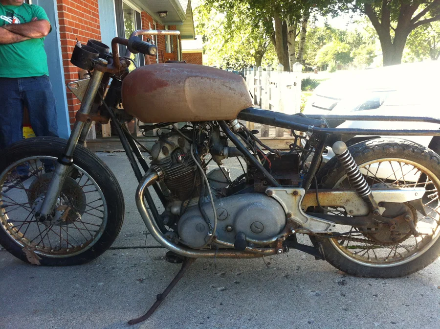 New here-Rebuilding a 1974 Commando 850
