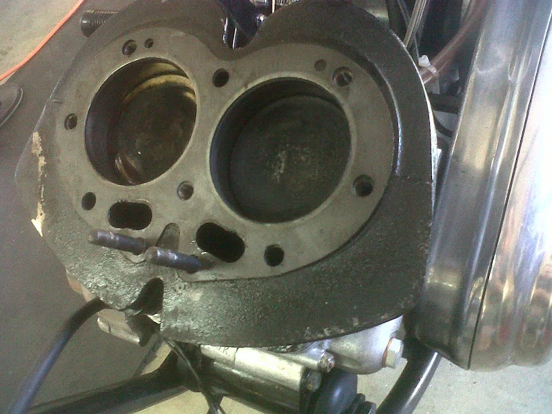 Piston crown photo, what's it showing?