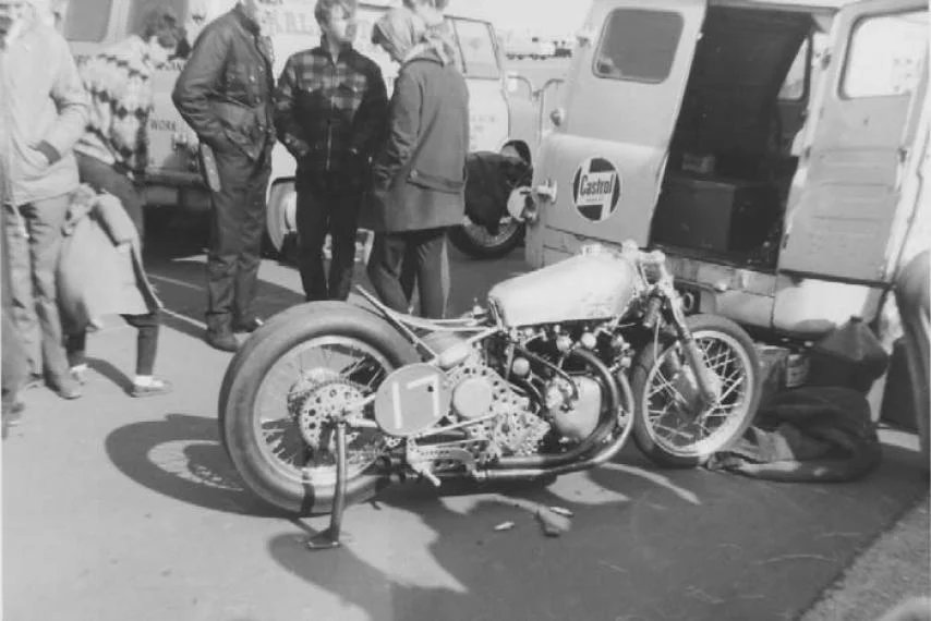 Road Racing a Norton Commando