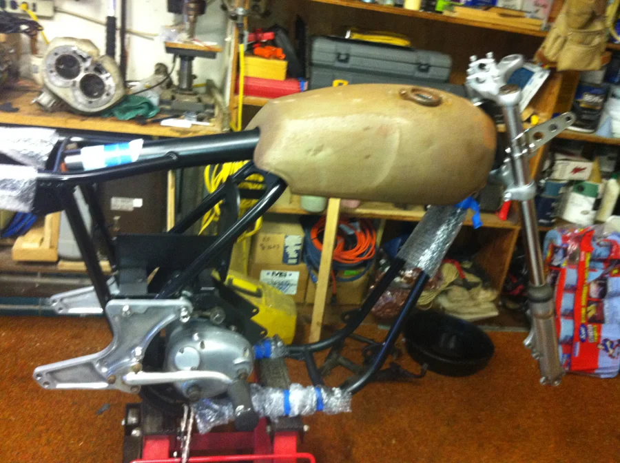 New here-Rebuilding a 1974 Commando 850