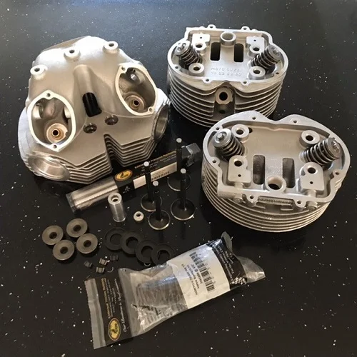 Cylinder head helicoil thread