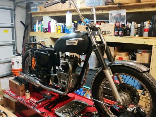 1968 Triumph 650 refurb