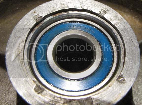 Rear wheel bearings