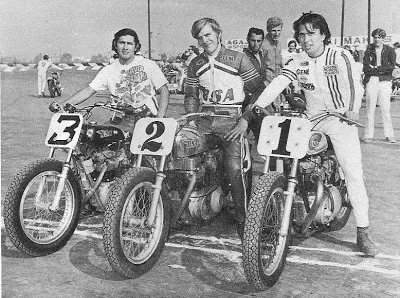 TRIUMPH T 120 TT / T 120 C .