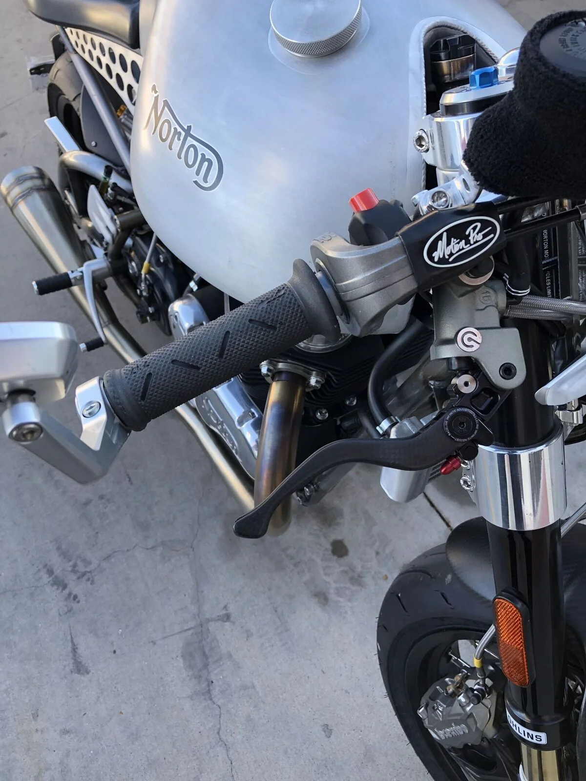 Norton Dominator Naked Newbie Hello