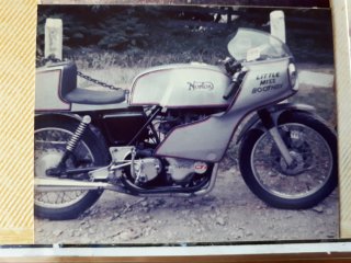 Personal pics from yesteryear : Norton Commando (2018)