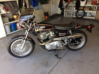 NORTON  COMMANDO SPECIAL LOTS OF NEW PARTS, 1 5/8 EX...  NEW CARBS... NEW WIRING.. TO MANY TO LIST