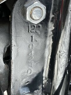 Are these mormal stamp markings on this 62 88ss ?