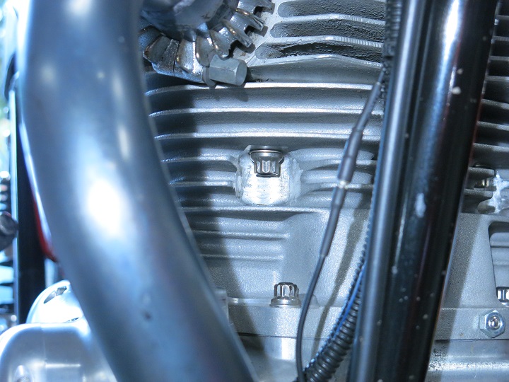 STS Full Auto head studs